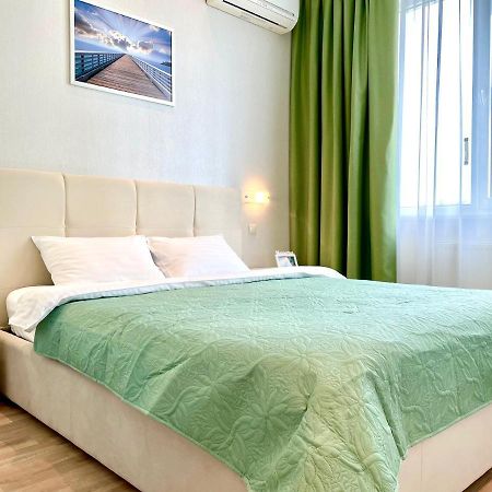 Navit Luxury Apartments With Breakfast Near The Railway Station, The City Center And The Park Kiev Dış mekan fotoğraf